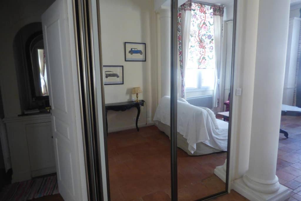 Logis De Sainte-Scarbes Apartment Toulouse Exterior photo