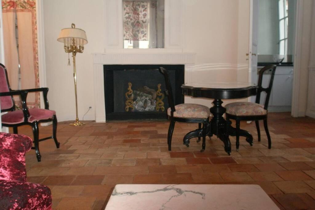 Logis De Sainte-Scarbes Apartment Toulouse Exterior photo